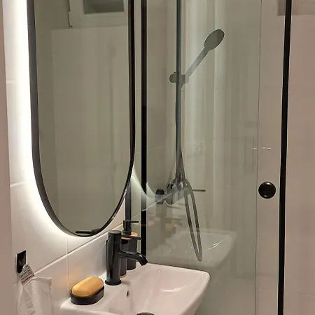 Pistachio Apartment